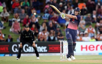 Stokes steers England home in second New Zealand ODI