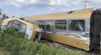 Passengers injured as train derails in Austria