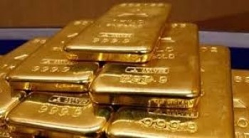 One held with 136 gold bars at Ctg airport