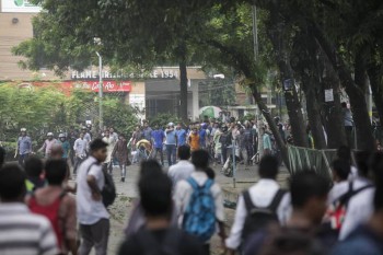 University teachers condemn attacks on protesting students