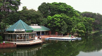 Female student drowns in Dhanmondi Lake