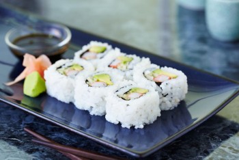 Can you eat sushi while breastfeeding?