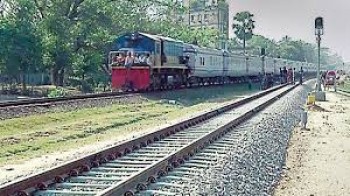 Rail links of 3 dists with Dhaka snapped