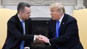 US pastor freed by Turkey meets Trump