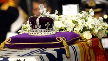 Kohinoor was surrendered, not forcibly taken by British