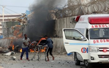 Car bombs kill 39 in Somalia