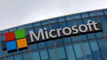 Microsoft's market value overtakes Apple's to close out week