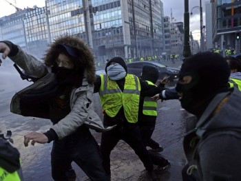 Belgian police, protesters clash in Brussels over high taxes
