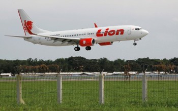 Lion Air says Nov passenger numbers fell less than 5% after deadly crash
