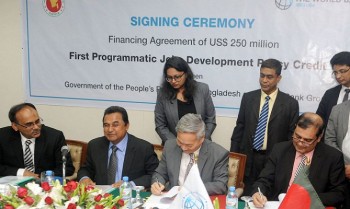 Dev policy-operation agreement signed with WB