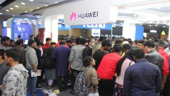 Smartphone Expo welcomes huge crowd on second day @ BICC