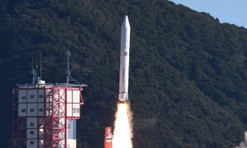 Tokyo start-up launches satellite into space to deliver 'shooting stars on demand'