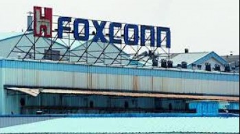 50,000 jobs to open up at Foxconn