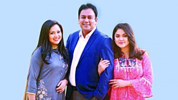 Zahid, Nadia and Urmila share  screen for the first time