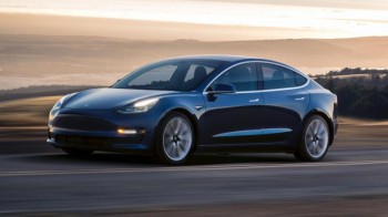 Tesla begins sales of cheaper Model 3 car variant