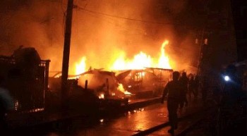 14 rooms gutted in Gazipur fire