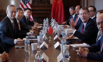 High-stakes US-China trade talks resume