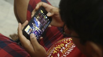 India weighs ban on popular online game after deaths