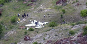 Officials say 6 people died in Texas small plane crash