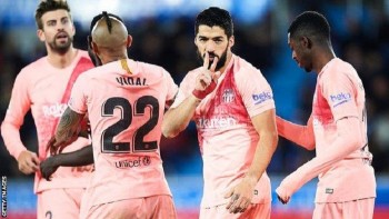 Barca gets 3 points beating Alaves 2-0