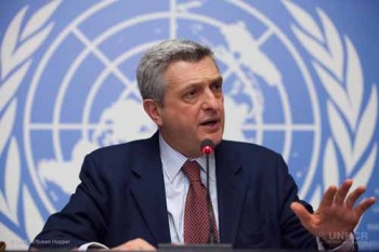UNHCR chief calls for solidarity with Rohingyas, refugees in Ramadan