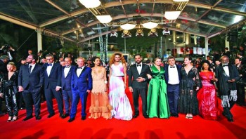 In Cannes, a gory Western stands against Bolsonaro's Brazil