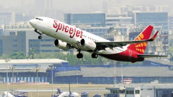 SpiceJet takes fleet size to 100, inducts 22 grounded Jet planes