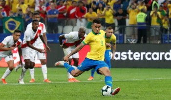 Brazil crush Peru 5-0 to reach Copa America last eight