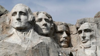 Mount Rushmore Memorial to begin major construction projects