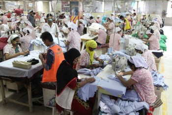 Vietnam a step closer to beating Bangladesh in apparel exports