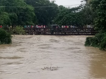 17 villages flooded in Feni, over 50 lakh marooned