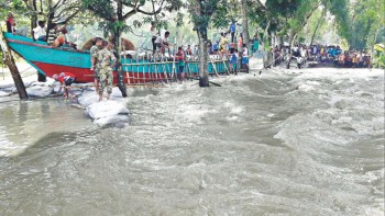 950 villages inundated in Sirajganj