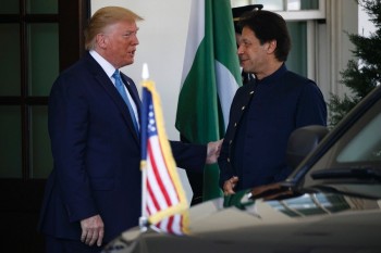 Trump wants Pakistan to help 'extricate' US from Afghanistan