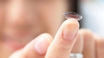 New type of contact lens allows zooming with just a blink!