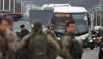 Brazil bus hijacker shot dead by police