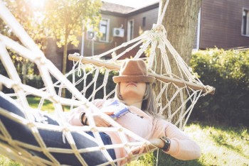 Daytime napping 1–2 times a week may benefit heart health