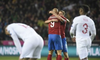 England lose first qualifier in 10 years to Czech Republic