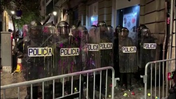 Separatist protest draws 350,000 in Barcelona