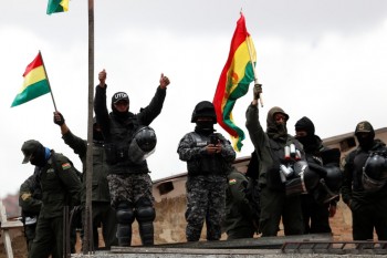 Police abandon posts outside Bolivia's presidential palace
