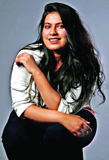 Anika in Fuad's album 'Nari Shokti'
