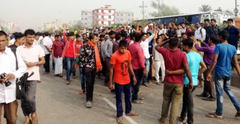 Transport workers block Dhaka-Mymensingh highway