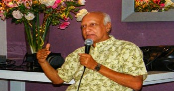 Music legend Mobarak Hossain passes away