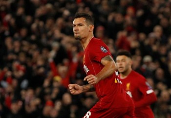 Napoli hold Liverpool