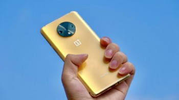 The amazing Gold OnePlus 7T that sadly didn’t get a release