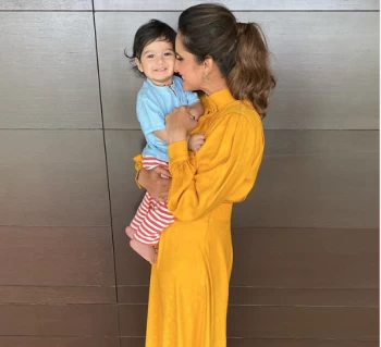Sania Mirza's pictures with son Izhaan Malik lights up Instagram