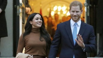 Harry and Meghan to drop royal titles