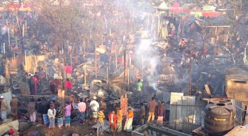270 shanties gutted in Chittagong slum fire