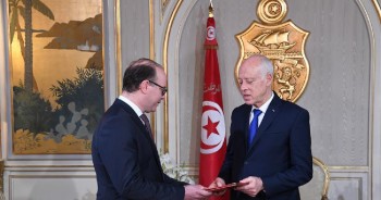 Tunisian PM-designate unveils final lineup of new gov't