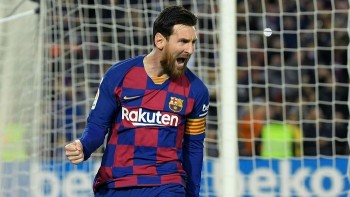 Barcelona 1-0 True Sociedad: Lionel Messi scores late penalty
