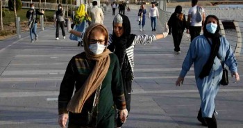 Person in Iranian clerical assembly dies from virus